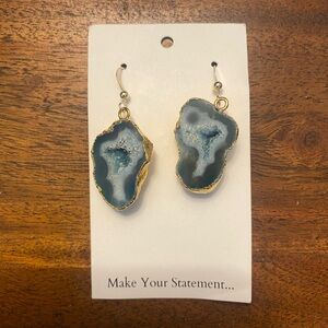 super cute light blue and gold geode earrings, never worn, lightweight boutique